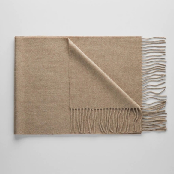 NWT Brooks Brothers Camel Tan 100% Cashmere Luxury Scarf - Picture 2 of 9